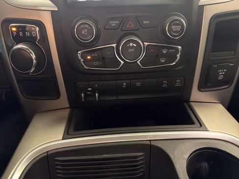 Used 2015 RAM 1500 Lone Star RWD image 18
