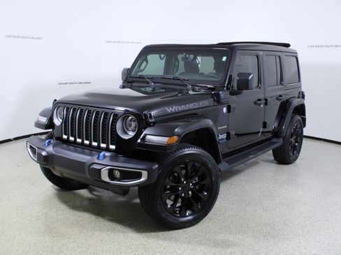 Used 2023 Jeep Wrangler Sahara w/ Cold Weather Group image 1