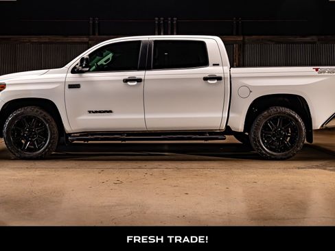 Used 2019 Toyota Tundra SR5 w/ SR5 Upgrade Package image 5