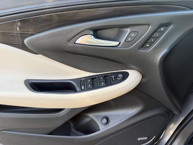 Certified 2019 Buick Envision Premium w/ LPO, Cargo Package AWD/4WD image 30