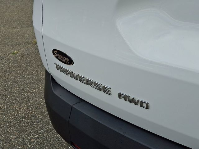 Used 2023 Chevrolet Traverse LT AWD/4WD image 41