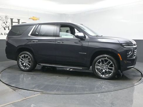 New 2026 Chevrolet Tahoe Premier w/ Sun And Tow Package AWD/4WD image 1