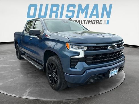 Used 2024 Chevrolet Silverado 1500 RST w/ Z71 Off-Road Package AWD/4WD image 1