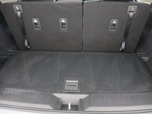 Used 2025 Honda Pilot Elite image 24