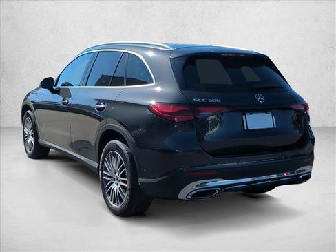 Certified 2023 Mercedes-Benz GLC 300 image 11