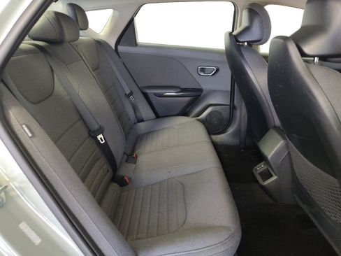 Used 2025 Kia K4 EX FWD image 19