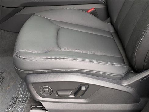 New 2026 Audi Q8 Premium Plus image 4