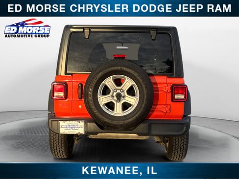 Used 2018 Jeep Wrangler Unlimited Sport S image 4