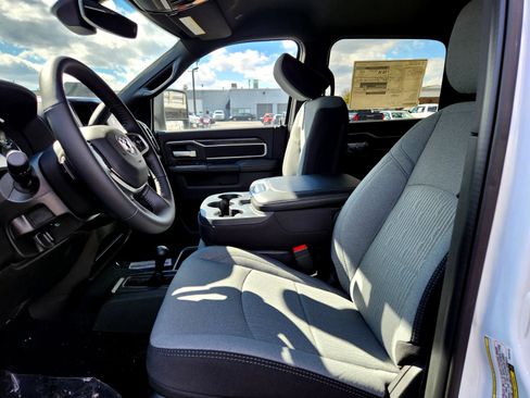 New 2024 RAM 4500 SLT w/ Quick Order Package 2YG SLT image 17