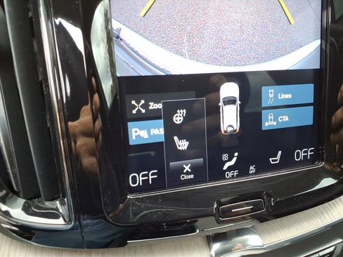 Used 2020 Volvo XC60 T5 Inscription w/ Protection Package image 23