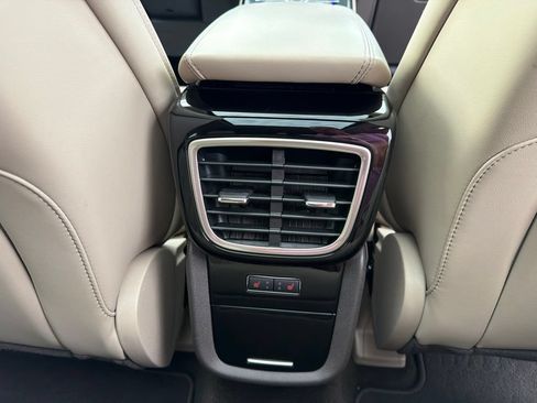 Certified 2022 Lincoln Nautilus Reserve AWD/4WD image 22