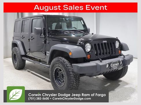 Used 2013 Jeep Wrangler Unlimited Sport w/ Max Tow Pkg AWD/4WD image 1