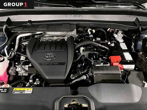 Used 2024 Toyota Grand Highlander Limited image 31