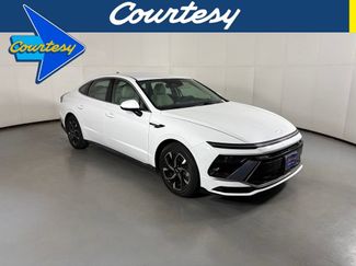 Used 2025 Hyundai Sonata SEL FWD video 1
