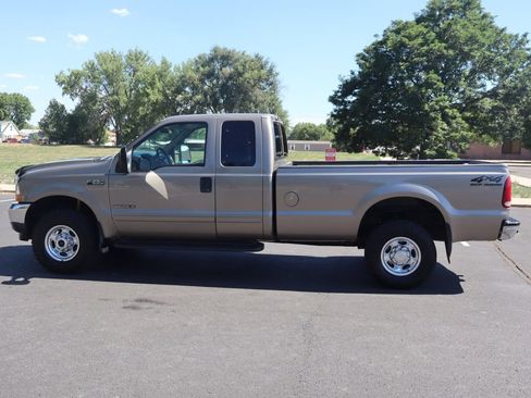Used 2002 Ford F250 XL AWD/4WD image 9