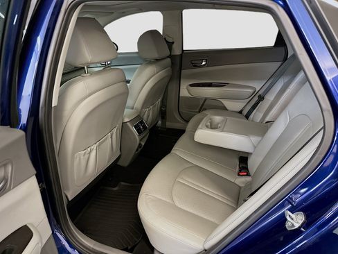 Used 2017 Kia Optima EX w/ Premium Package image 30