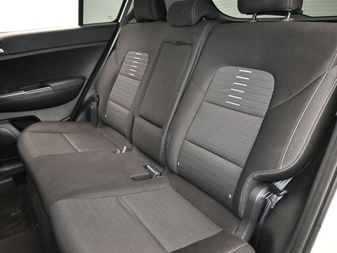 Used 2022 Kia Sportage LX w/ LX FWD Value Edition Package image 31