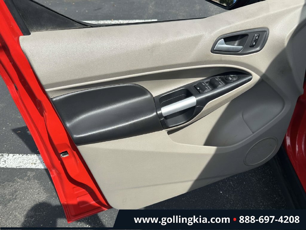 Used 2016 Ford Transit Connect Titanium FWD image 17