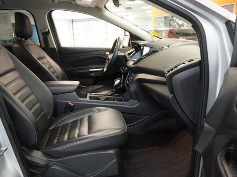 Used 2018 Ford Escape SEL AWD/4WD image 36