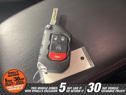 Used 2022 Jeep Gladiator Rubicon w/ Cold Weather Group image 35