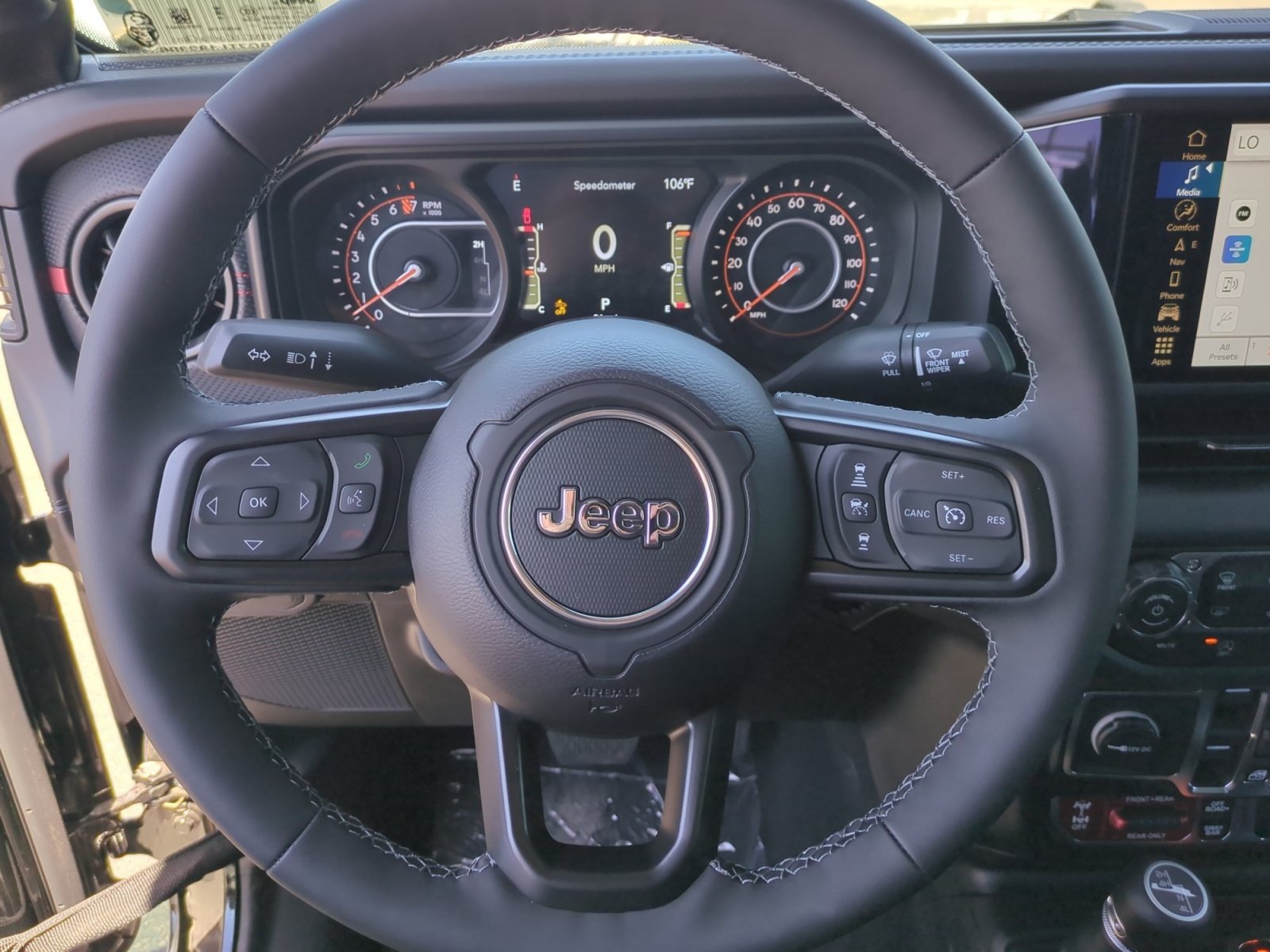 New 2026 Jeep Gladiator Rubicon AWD/4WD image 9