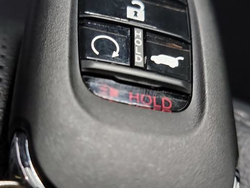 Used 2024 Honda CR-V EX-L image 32