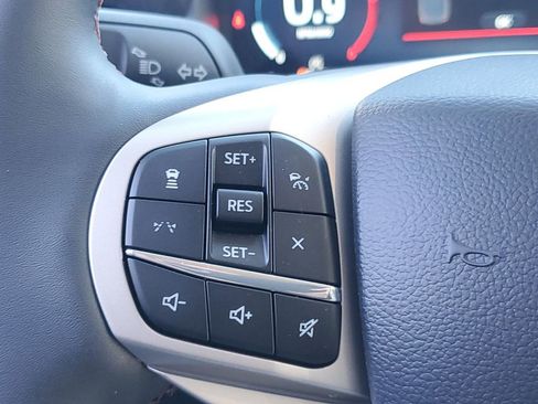 New 2026 Ford Explorer Active w/ Active Comfort Package image 10