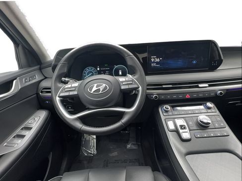 Used 2025 Hyundai Palisade Limited FWD image 39