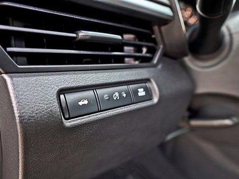 Used 2025 Nissan Altima 2.5 SV image 31