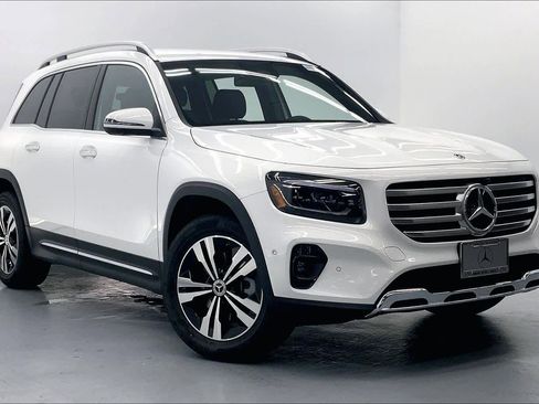 New 2026 Mercedes-Benz GLB 250 image 5