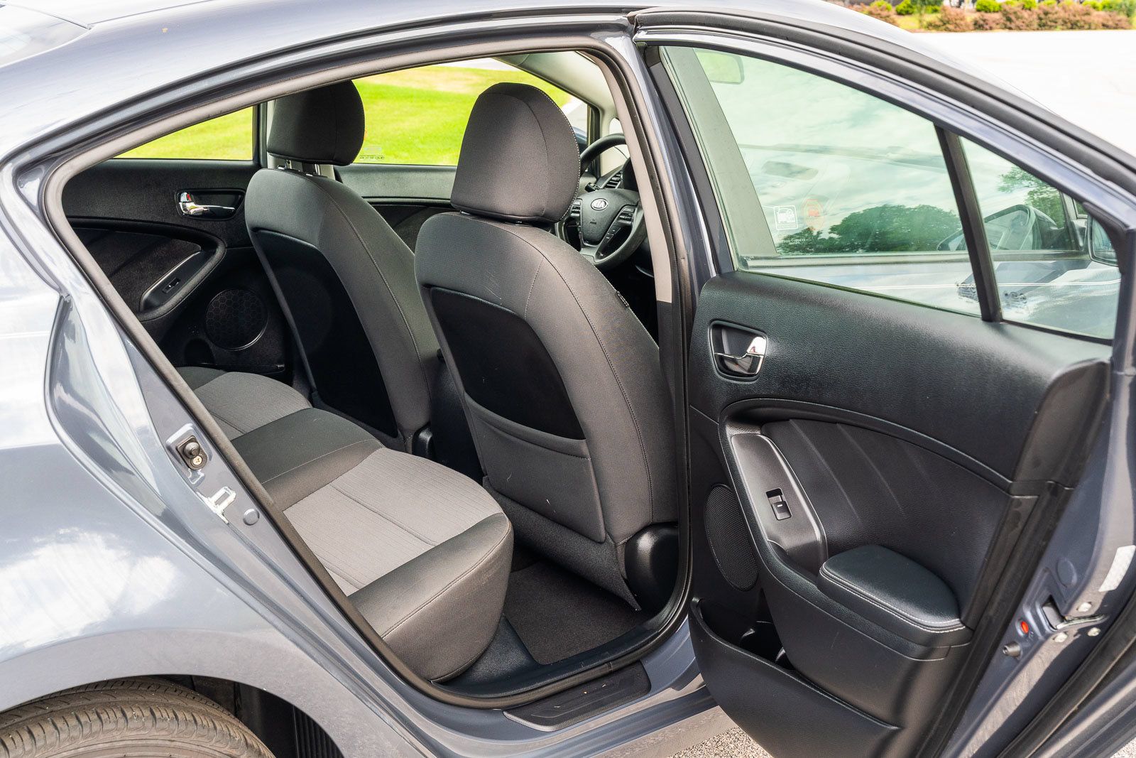 Used 2015 Kia Forte LX w/ Popular Package FWD image 13