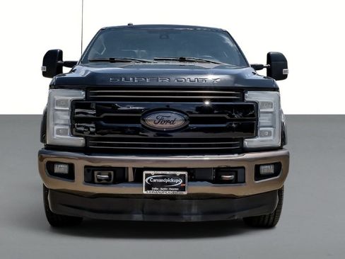 Used 2017 Ford F250 King Ranch w/ King Ranch Ultimate Package AWD/4WD image 3