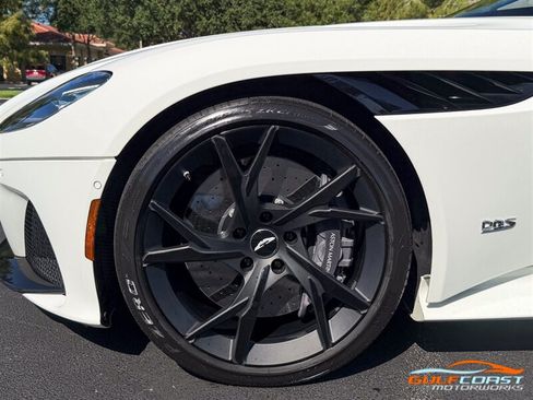 Used 2019 Aston Martin DBS Superleggera RWD image 39