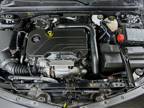 Used 2024 Chevrolet Malibu RS FWD image 26