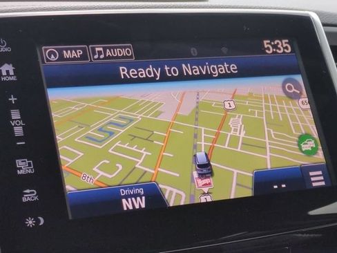 Used 2017 Honda Pilot Elite image 28