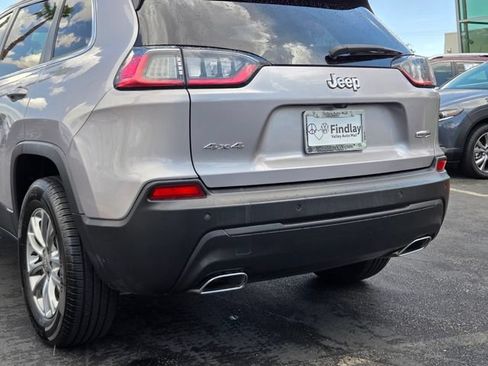 Used 2019 Jeep Cherokee Latitude Plus w/ Comfort/Convenience Group AWD/4WD image 5