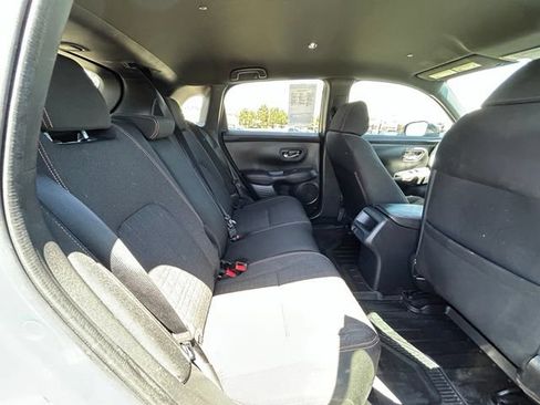 Used 2023 Honda HR-V Sport image 31