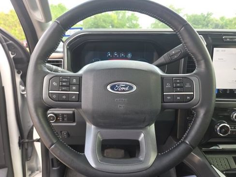Used 2024 Ford F250 Lariat w/ Lariat Ultimate Package AWD/4WD image 8