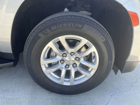 Used 2024 Chevrolet Tahoe LT RWD image 33