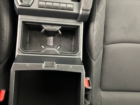 Used 2024 Toyota Tacoma SR image 13