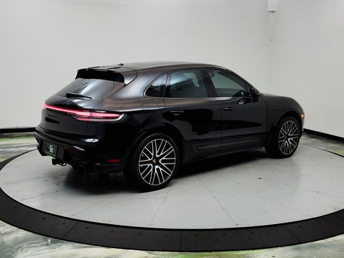 Used 2022 Porsche Macan GTS AWD/4WD image 5