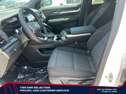 New 2026 GMC Terrain Elevation w/ Black Edition FWD image 9