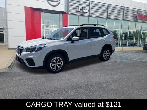 Used 2021 Subaru Forester Premium AWD/4WD image 7