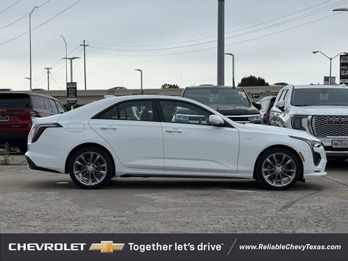 Used 2025 Cadillac CT4 Sport RWD image 5