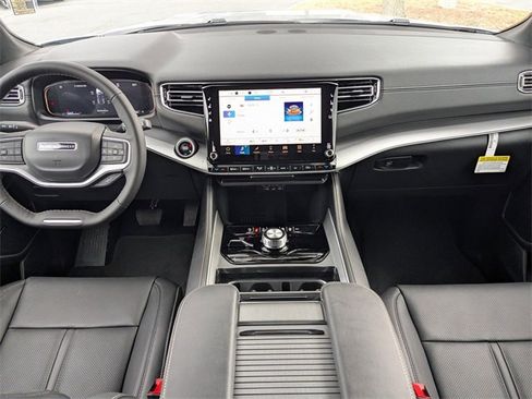 New 2026 Jeep Grand Wagoneer 4WD image 15