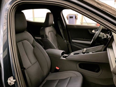 Used 2022 Polestar Polestar 2 image 7