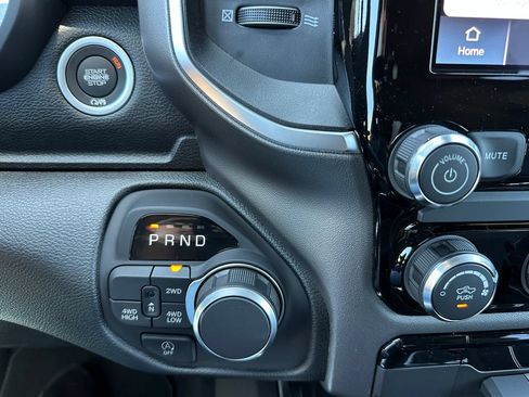 New 2026 RAM 1500 Express AWD/4WD image 26