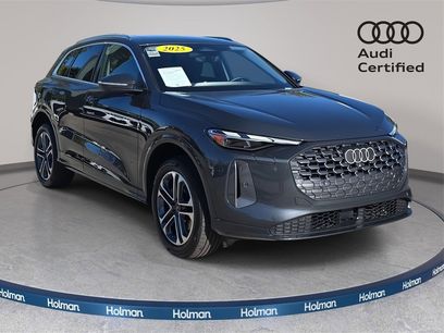 Certified 2025 Audi Q5 2.0T Premium w/ Convenience Package