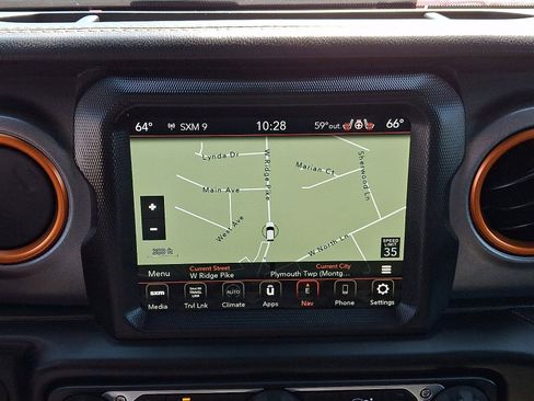 Used 2021 Jeep Gladiator Mojave AWD/4WD image 16