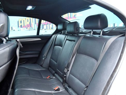 Used 2013 BMW 535i xDrive Sedan AWD/4WD image 14